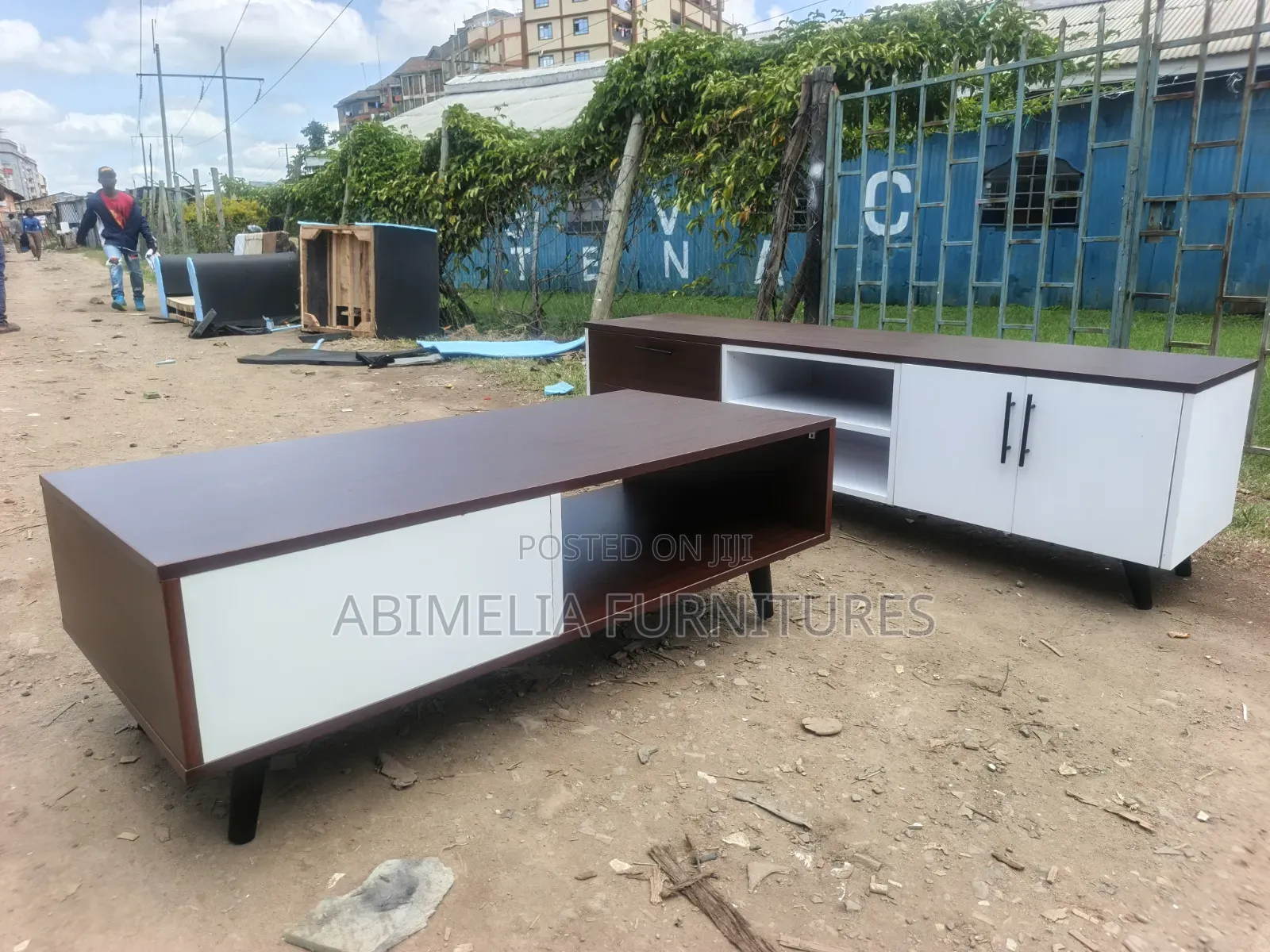 Modern Coffee Table Witatching TV Stand