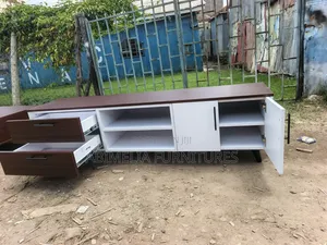 Modern Coffee Table Witatching TV Stand