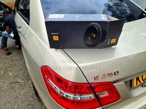 Mercedes Benz E250 Door Speakers Upgrade Sony Mobile Es Series