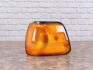 Corner Lamp / Light Nissan Sunny B12 New Model