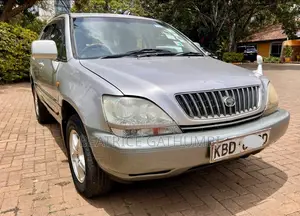 Toyota Harrier 3.0 V6 2001 Silver