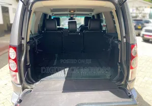 Land Rover Discovery 2011 Silver