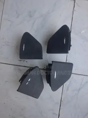 W211 Rear Door Pockets