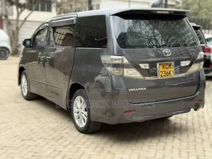 Toyota Vellfire 2010 Gray