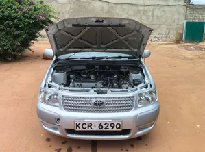 Toyota Succeed 2013 Silver