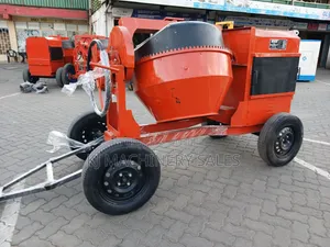 Titan Mixer 500l Diesel