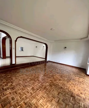 4bdrm Maisonette in Lavington, Nairobi Central for rent
