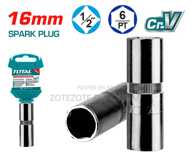 Total 1/2" Spark Plug Socket 16mm - main view
