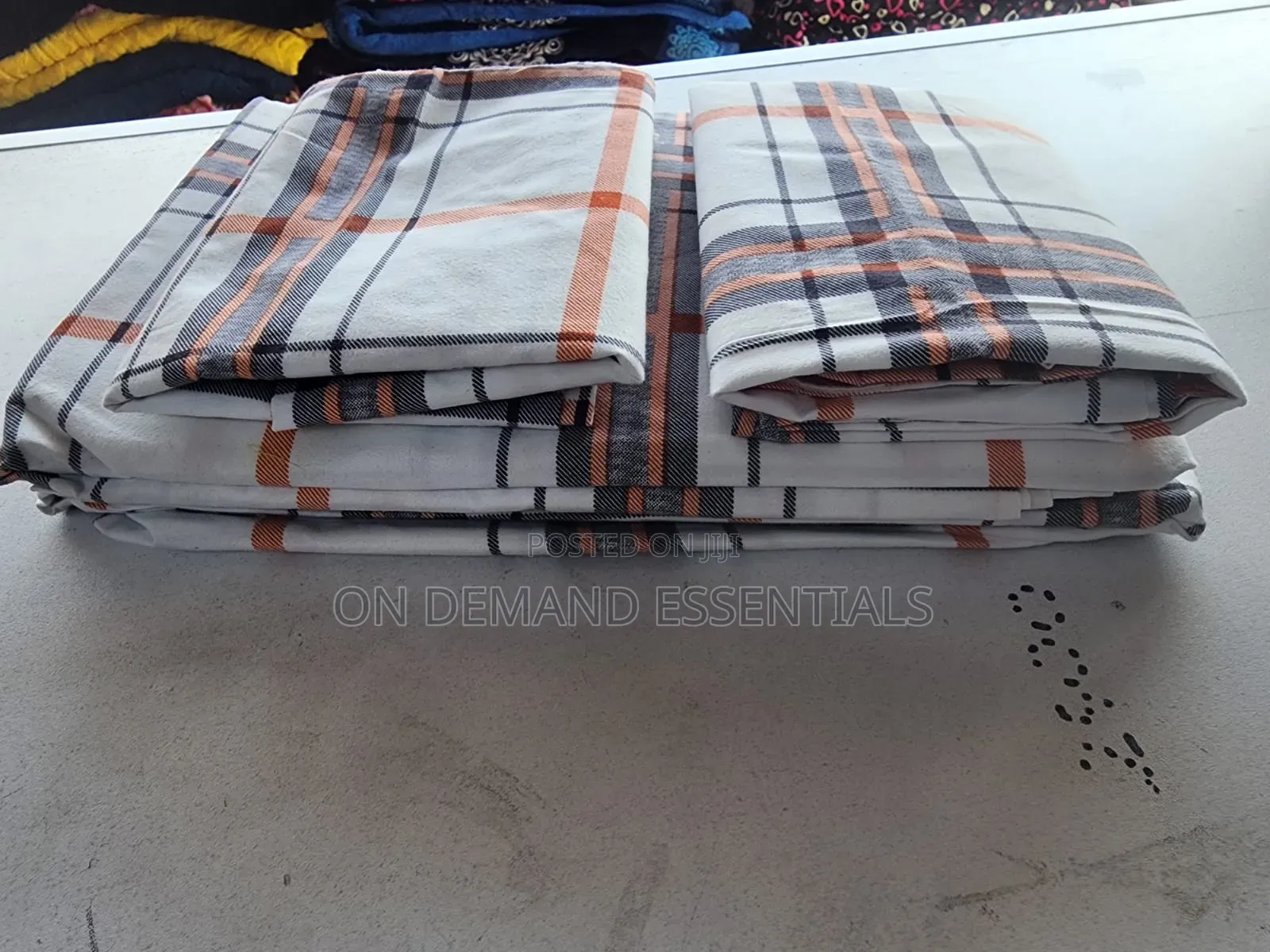 *CLP Bedsheet* Pillowcases: 2pcs Bedsheets: 2pc Size 5*6