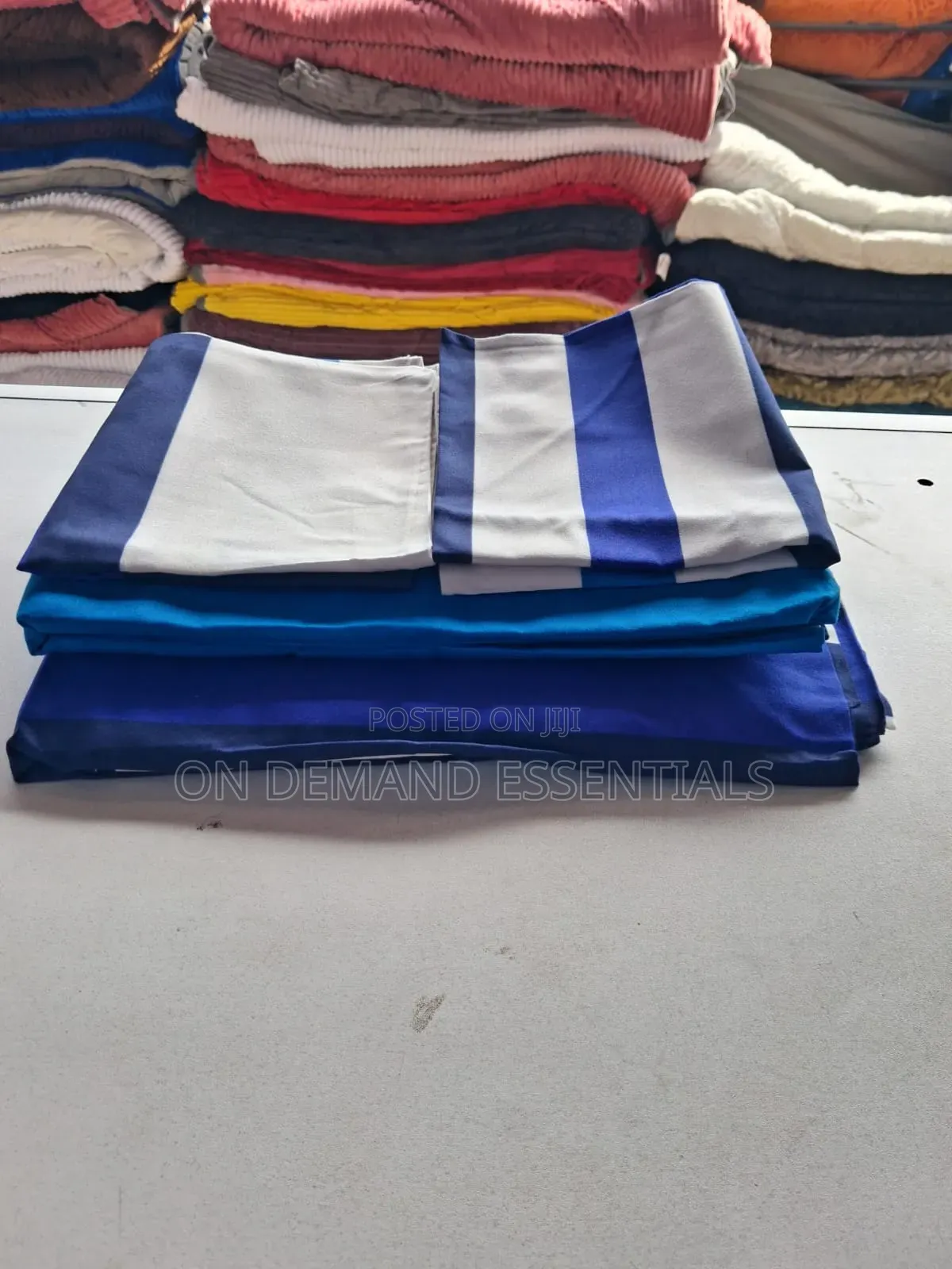*CLP Bedsheet* Pillowcases: 2pcs Bedsheets: 2pc Size 5*6