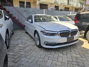 BMW 530i 2018 Pearl