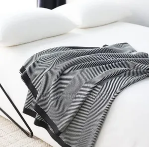 Nordic Throw Blankets .Size 130*160cm