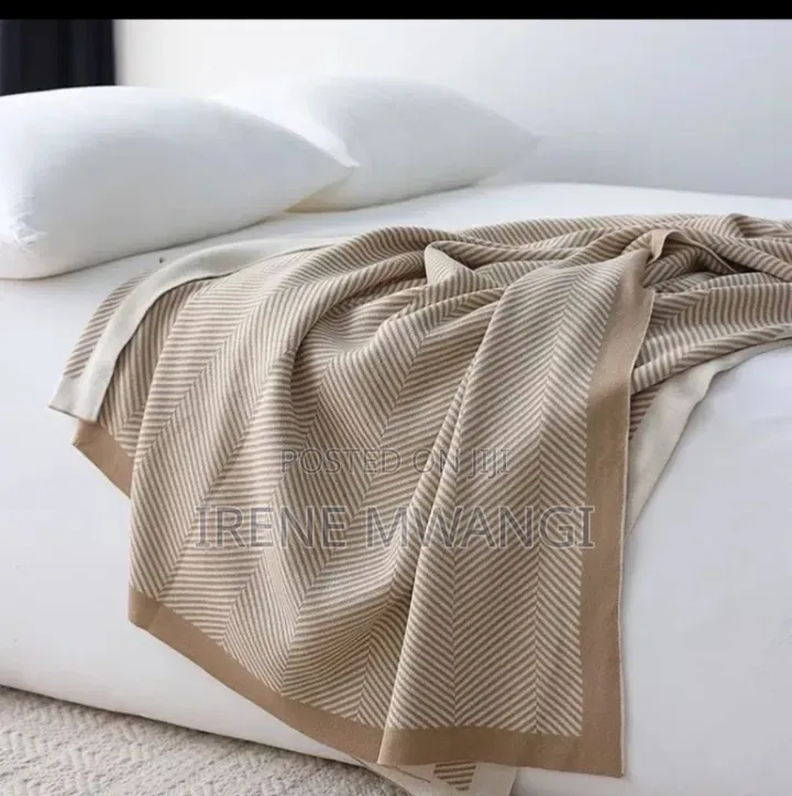 Nordic Throw Blankets .Size 130*160cm
