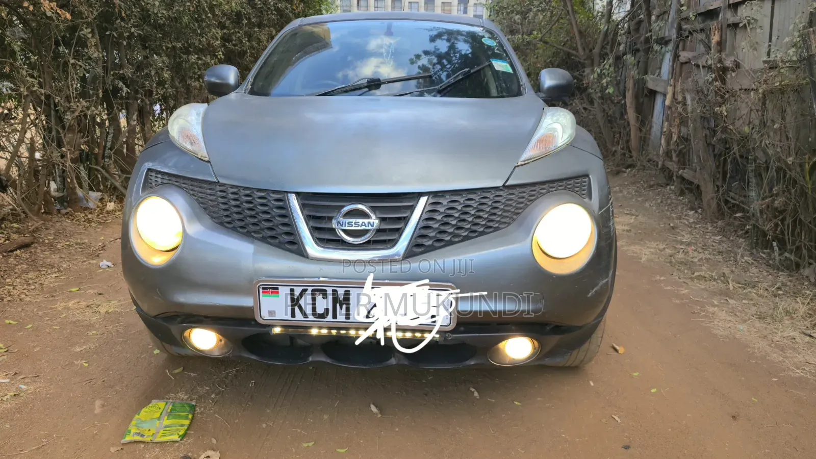 Nissan Juke 2011 Gray