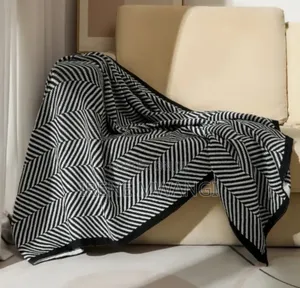 Nordic Throw Blankets .Size 130*160cm
