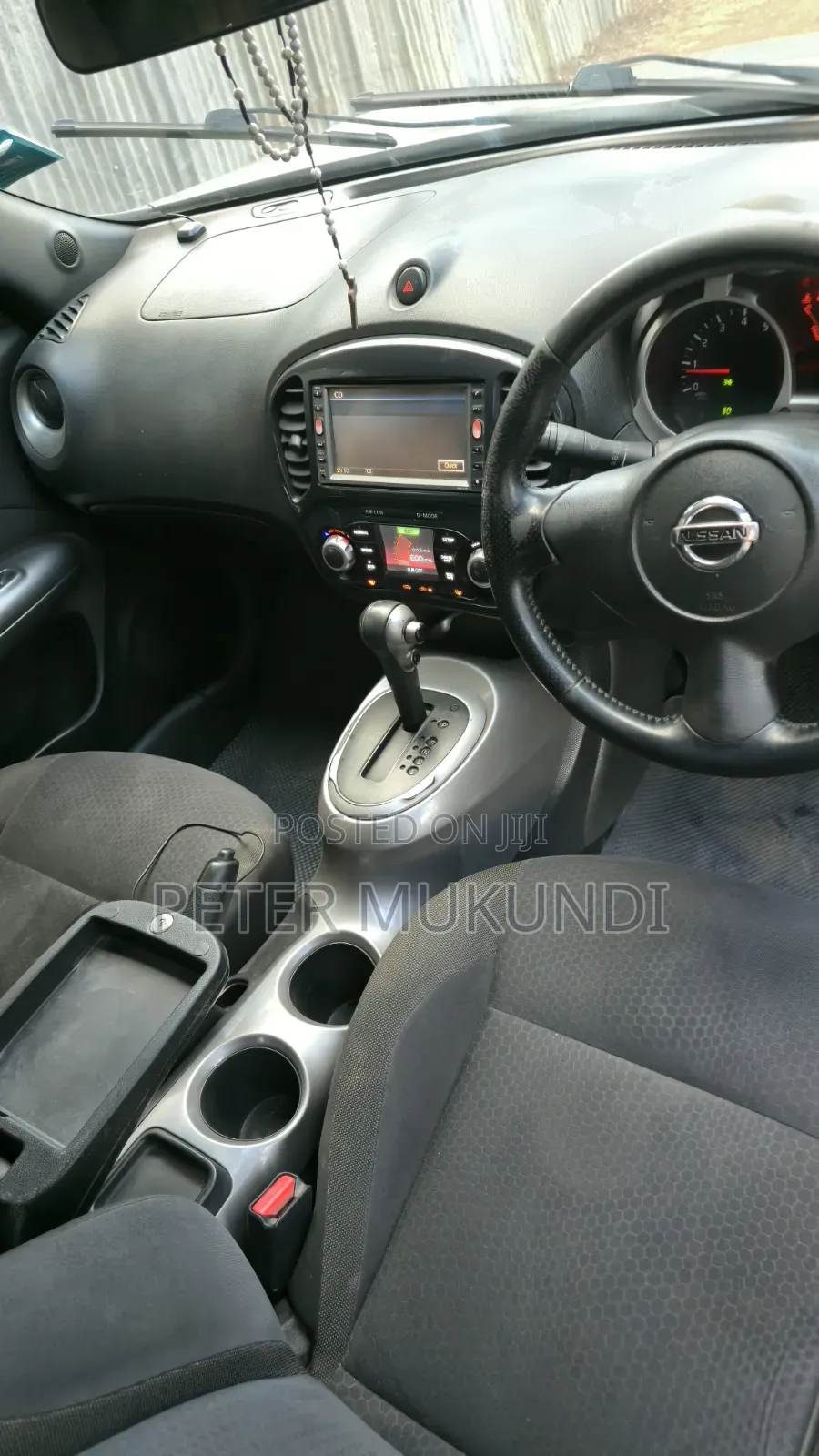 Nissan Juke 2011 Gray
