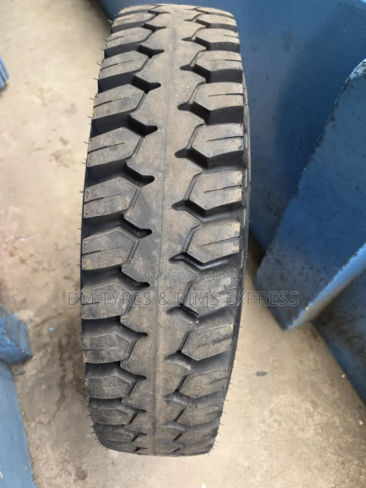 1000r20 Apollo Tires (Diff) India.
