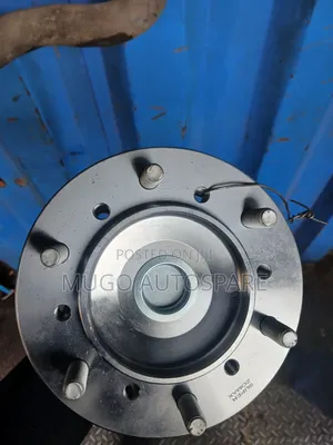7l Wheel Hub (New) Hiace