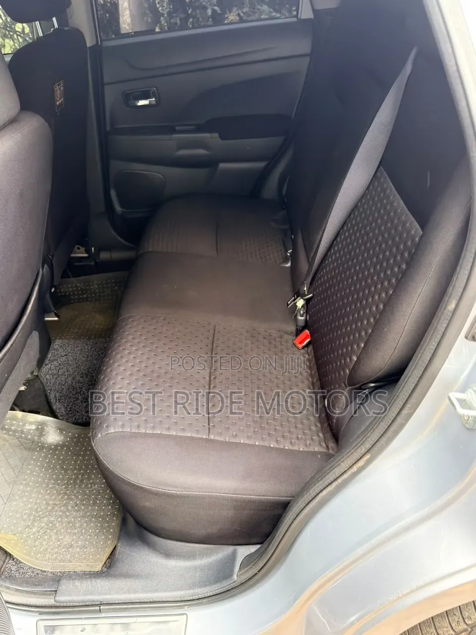Mitsubishi RVR 2010 Silver