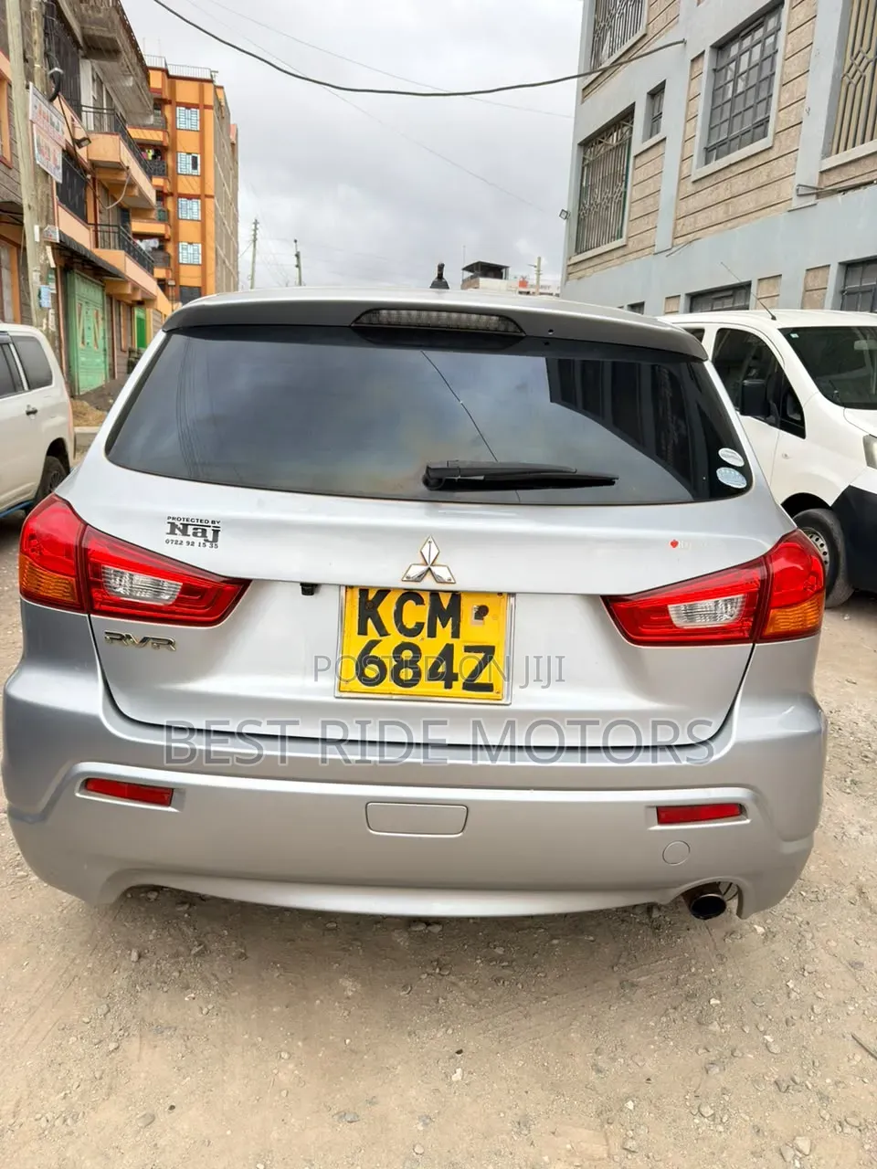 Mitsubishi RVR 2010 Silver