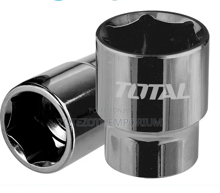 Total 1/2" Hexagonal Socket 17mm