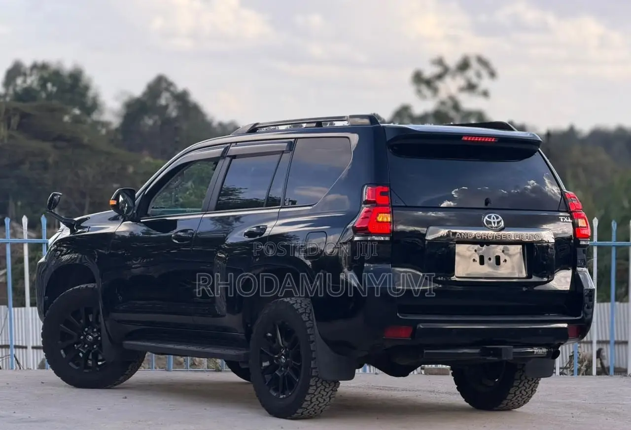 Toyota Land Cruiser Prado 2020 Black