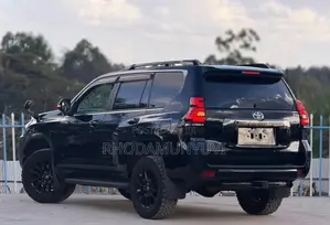 Toyota Land Cruiser Prado 2020 Black