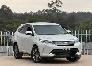 Toyota Harrier 2.0 2019 Pearl