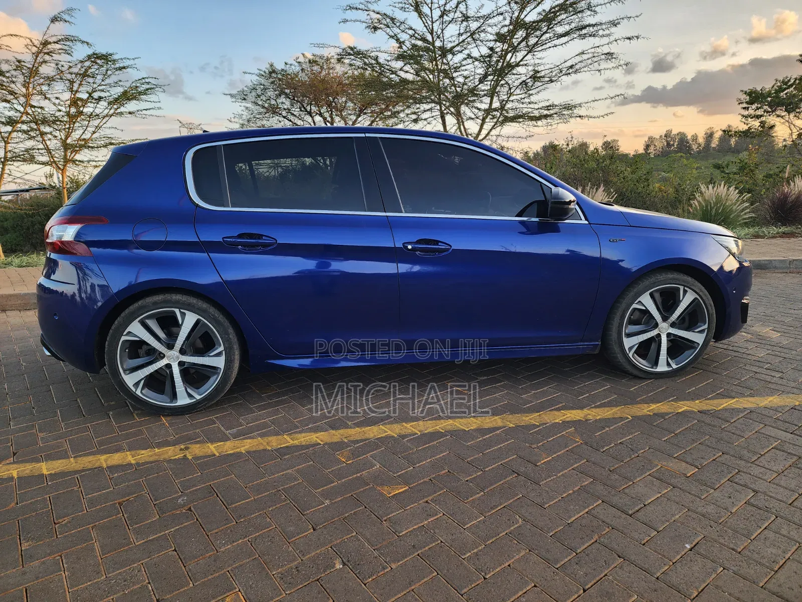Peugeot 308 2017 Blue