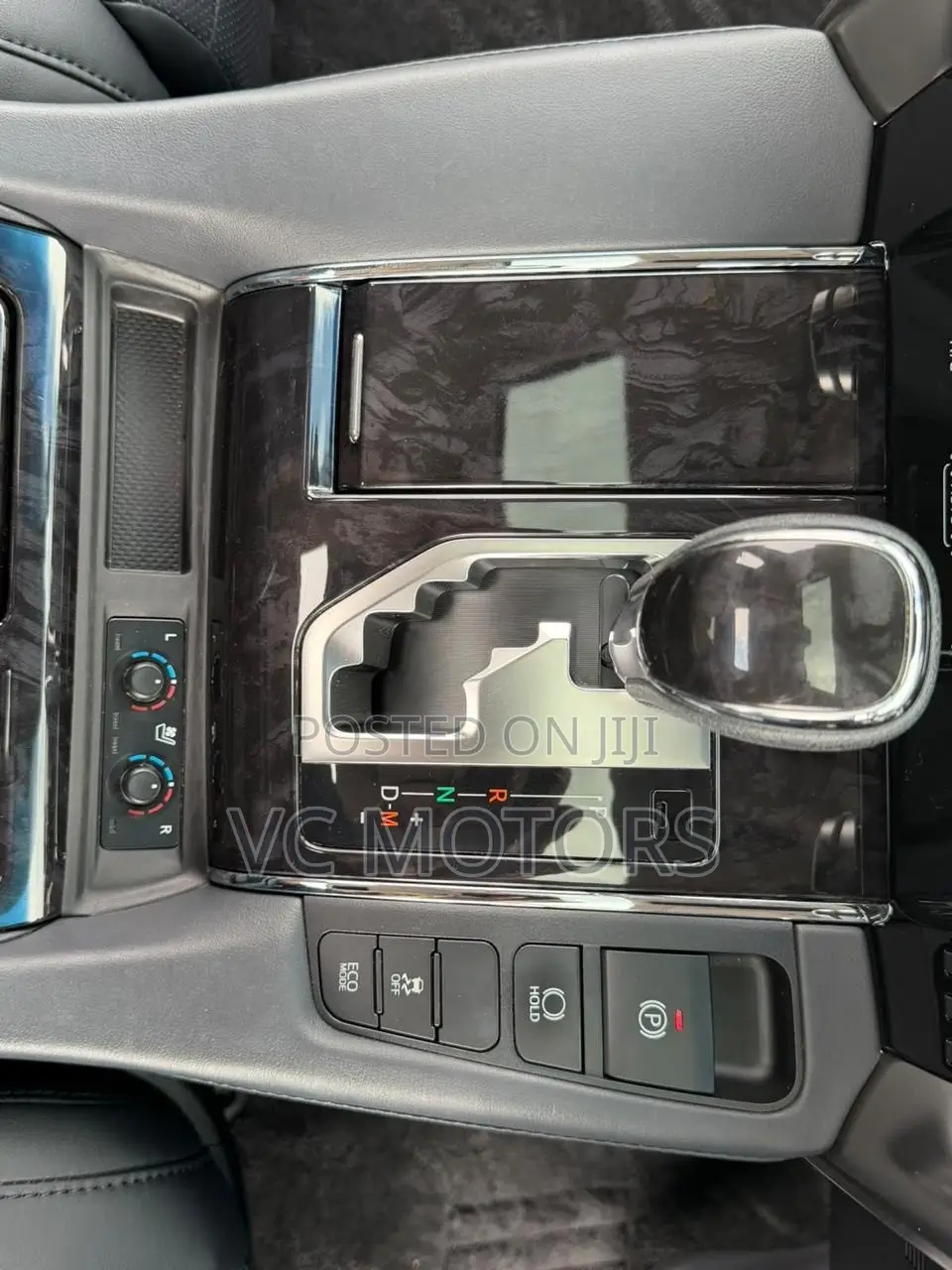 Toyota Alphard 2.5 Petrol AWD 2019