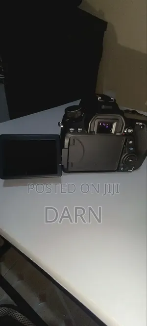 Canon 80D.comes With 50 Mm Lens
