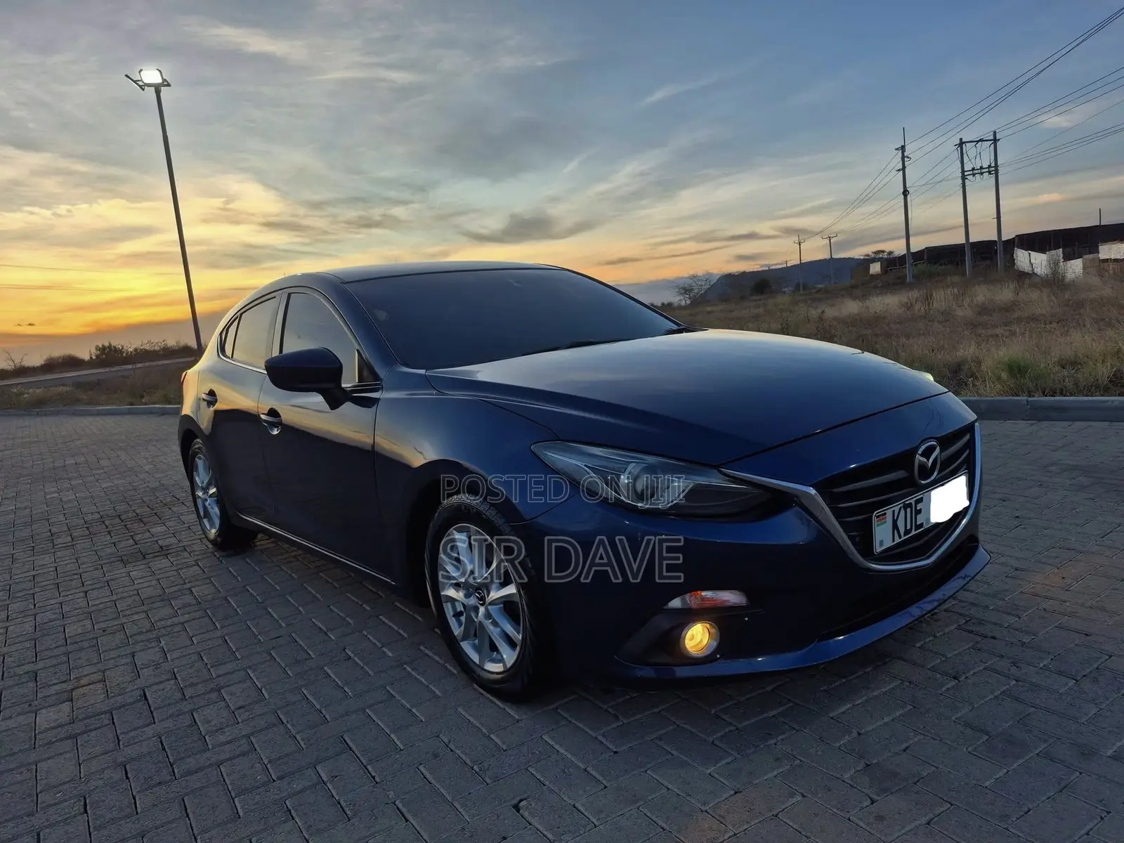 Mazda Axela 2015 Blue