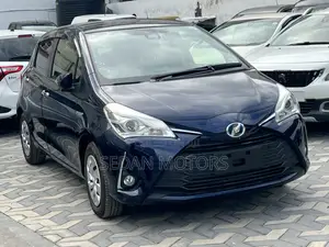 Toyota Vitz 2019 Blue