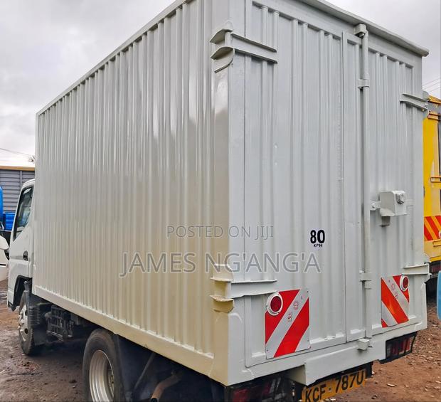 Mitsubishi Canter Fe71 - thumbnail 4