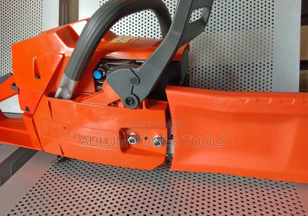 Powersaw Husqvarna 3.2KW With 45cm Blade Length