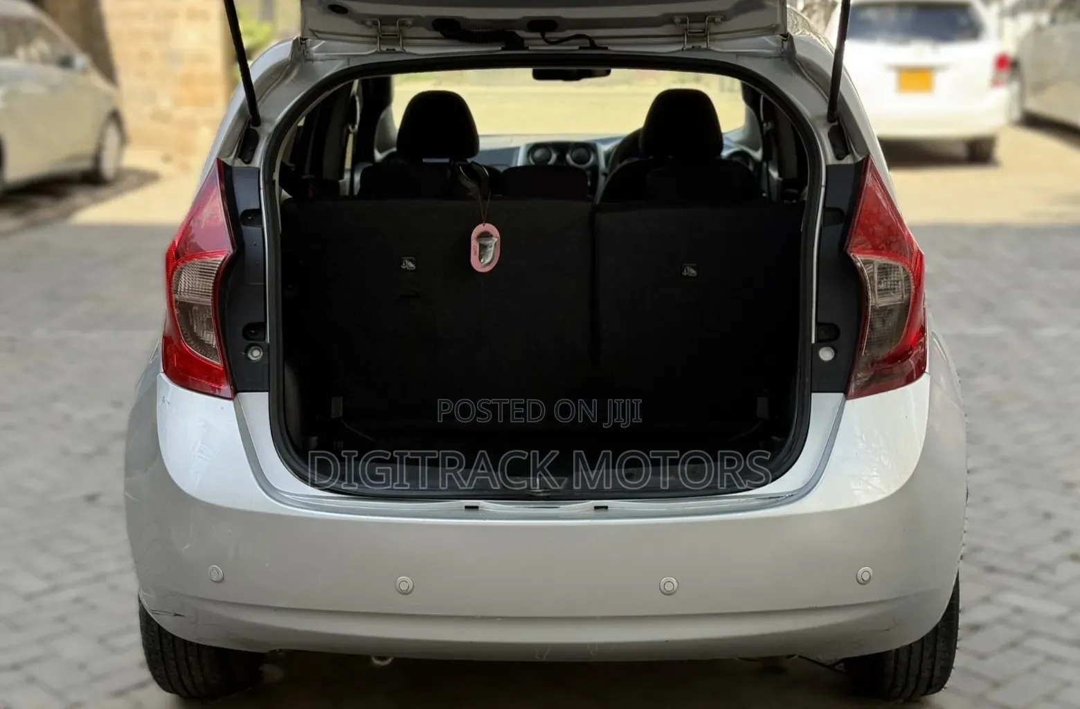 Nissan Note 2014 Silver