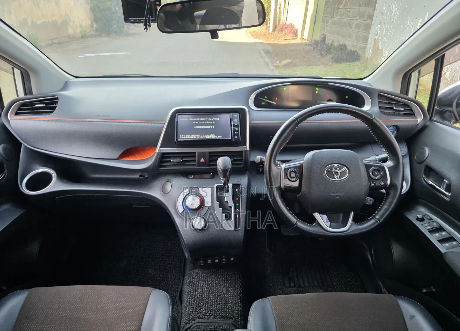 Toyota Sienta 2017 Black
