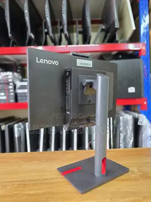 Desktop Computer Lenovo 4GB Intel Core i3 SSD 128GB