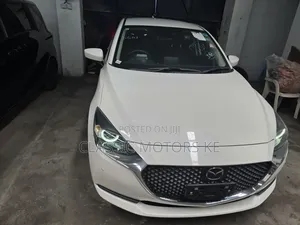 Mazda 2 2020 White