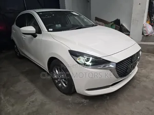 Mazda 2 2020 White