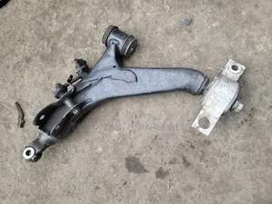 Toyota Mark X Lower Arm Control