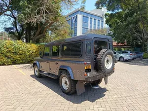 Land Rover Defender 2014 Gray
