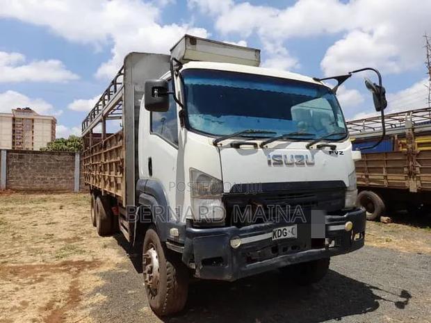 Isuzu FVZ Long Chase - main view