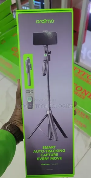 Oraimo FlowTrack OLS-501A Face Tracking Selfie Stick Tripod