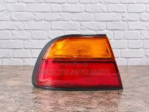 Depo Tail Lamp / Light Nissan Sunny B14 1996 - 1997