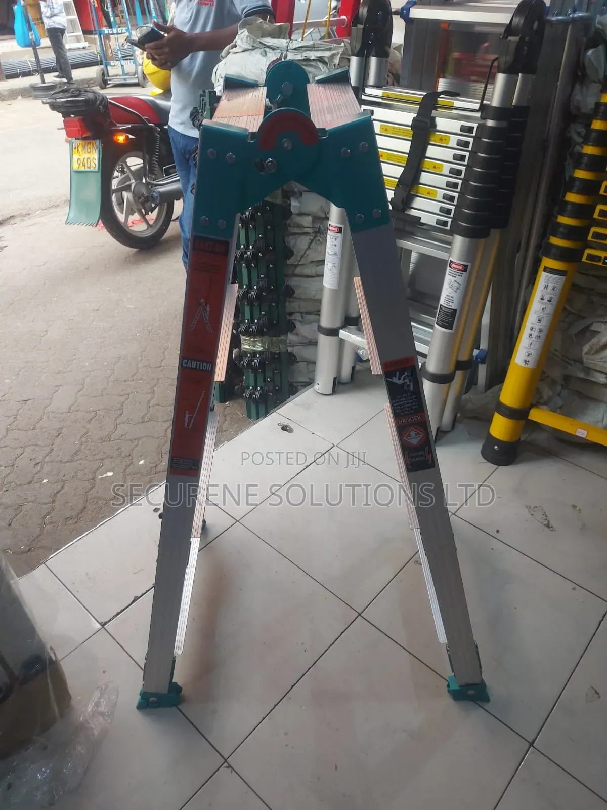 ShangShuo 3+3 Step Aluminum Alloy Double-Side a-Frame Folding Ladder.