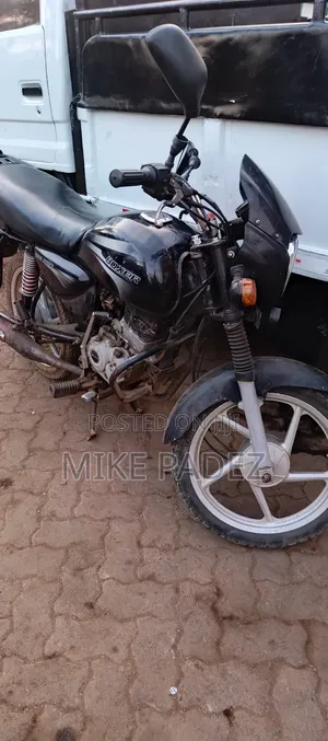 Bajaj Boxer 2018 Black