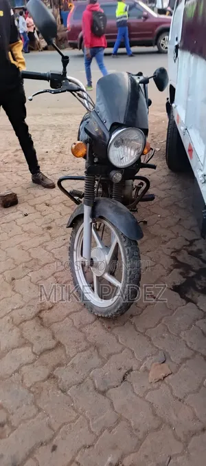 Bajaj Boxer 2018 Black