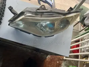 Subaru Impreza Headlight N-14
