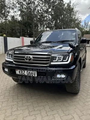 Toyota Land Cruiser 1999 Black